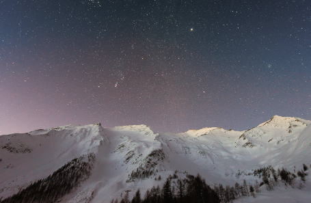 湛江樱雪热水器今天天气